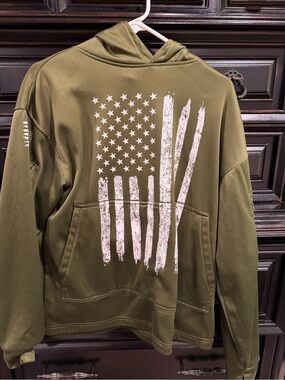 Rothco Olive Green Men's Zip-Up Hoodie with Distressed White Flag